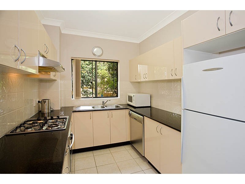 2/43 Empress Street, Hurstville NSW 2220