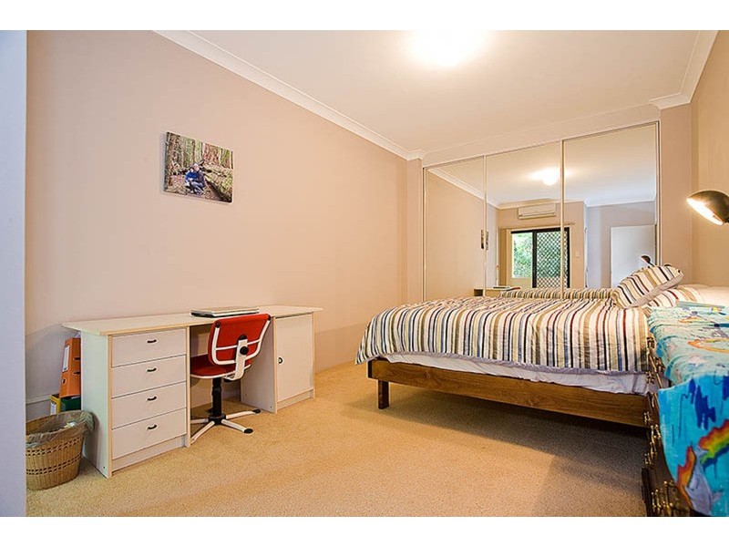 2/43 Empress Street, Hurstville NSW 2220