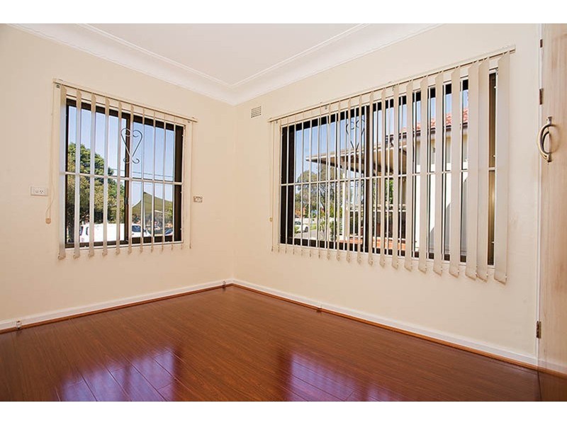 1 Oakdale Avenue, Kogarah NSW 2217