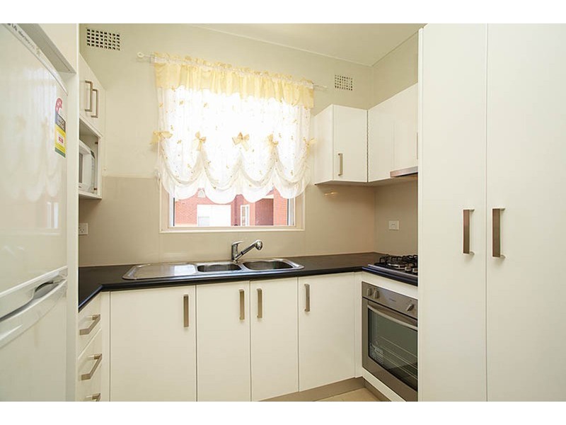 13/2-4 Taylor Street, Kogarah NSW 2217