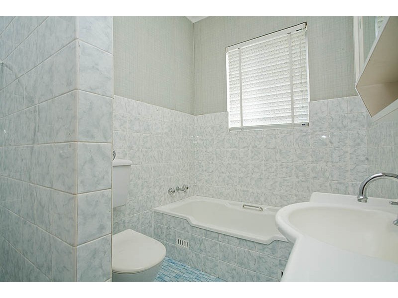 Carlton NSW 2218