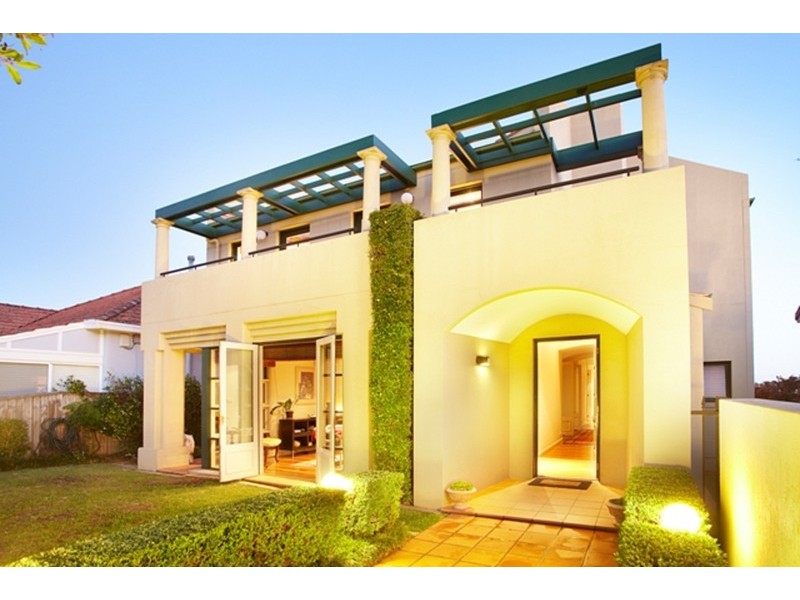 28 Benwerrin Avenue, Carss Park NSW 2221