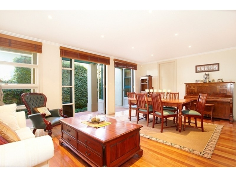 28 Benwerrin Avenue, Carss Park NSW 2221