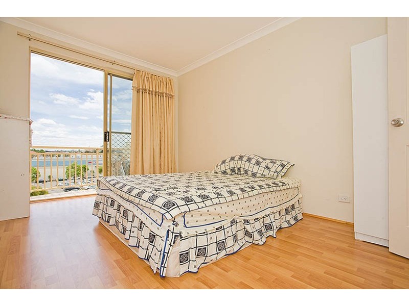 13/2 Short Road, Riverwood NSW 2210