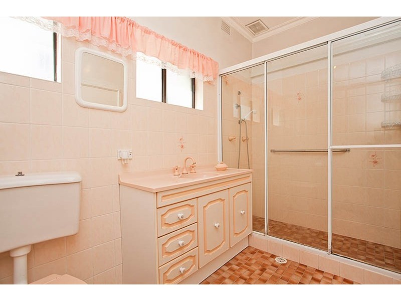 11 Carrington Street, Penshurst NSW 2222