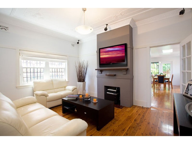 30 Short Street, Carlton NSW 2218