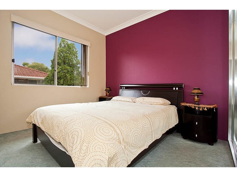 5/13-15 Carnarvon Street, Carlton NSW 2218