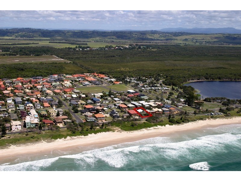 56 Pacific Parade, Lennox Head NSW 2478