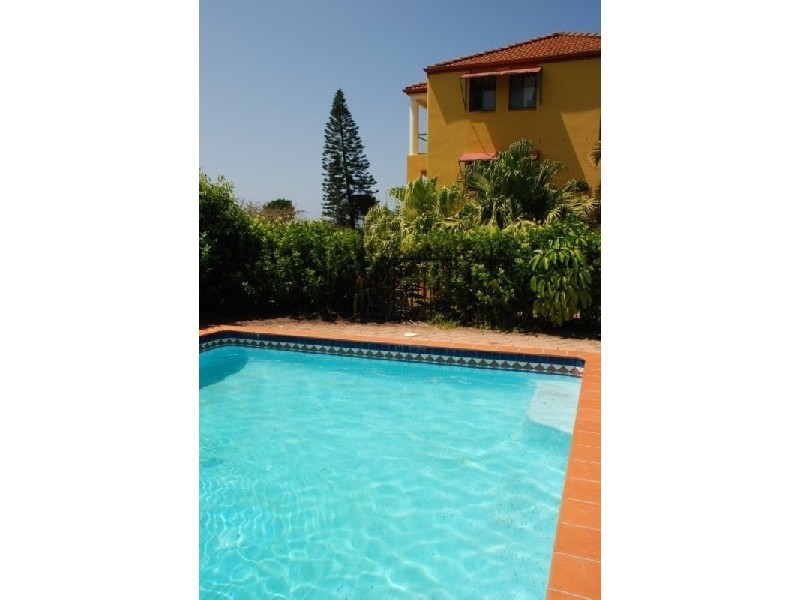 2/2 Pinnacle Row, Lennox Head NSW 2478