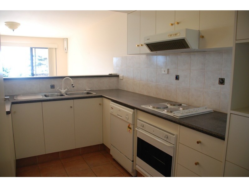 2/2 Pinnacle Row, Lennox Head NSW 2478