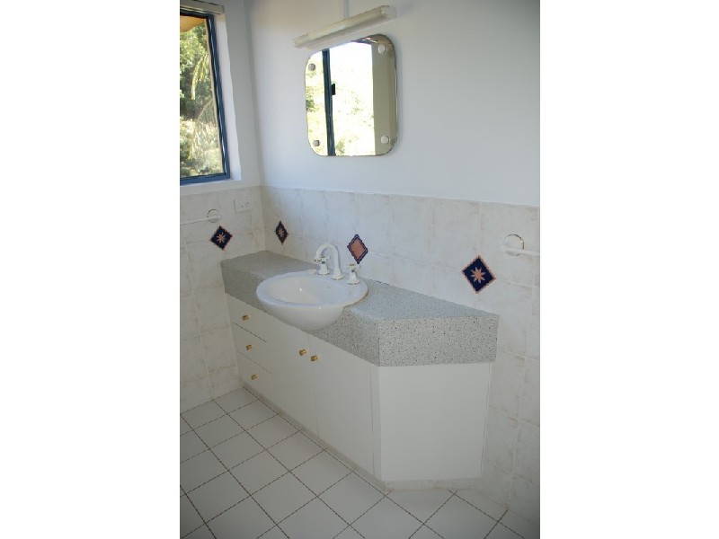 2/2 Pinnacle Row, Lennox Head NSW 2478