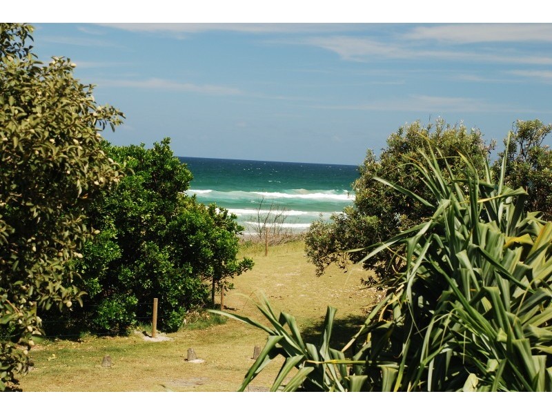 56 Pacific Parade, Lennox Head NSW 2478
