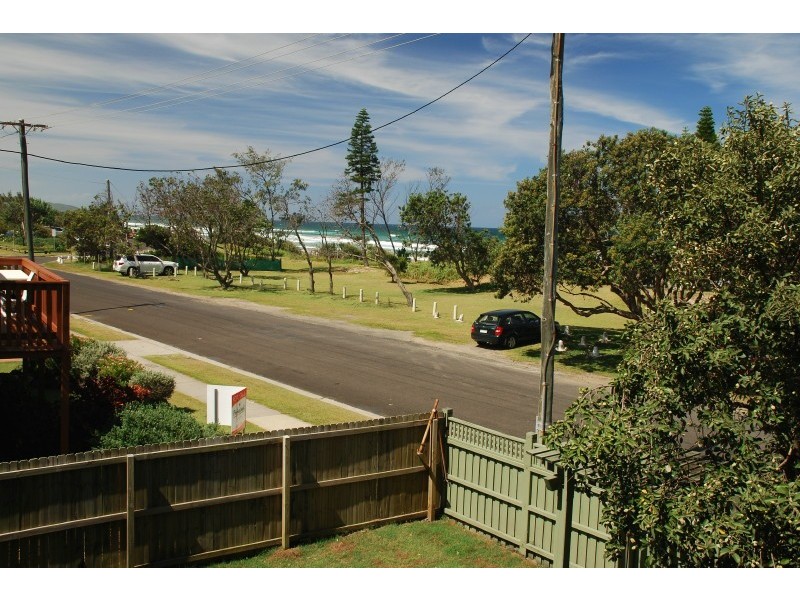 56 Pacific Parade, Lennox Head NSW 2478