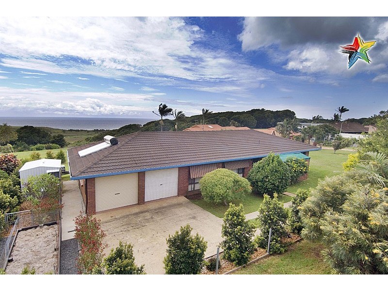 25 Castle Drive, Lennox Head NSW 2478