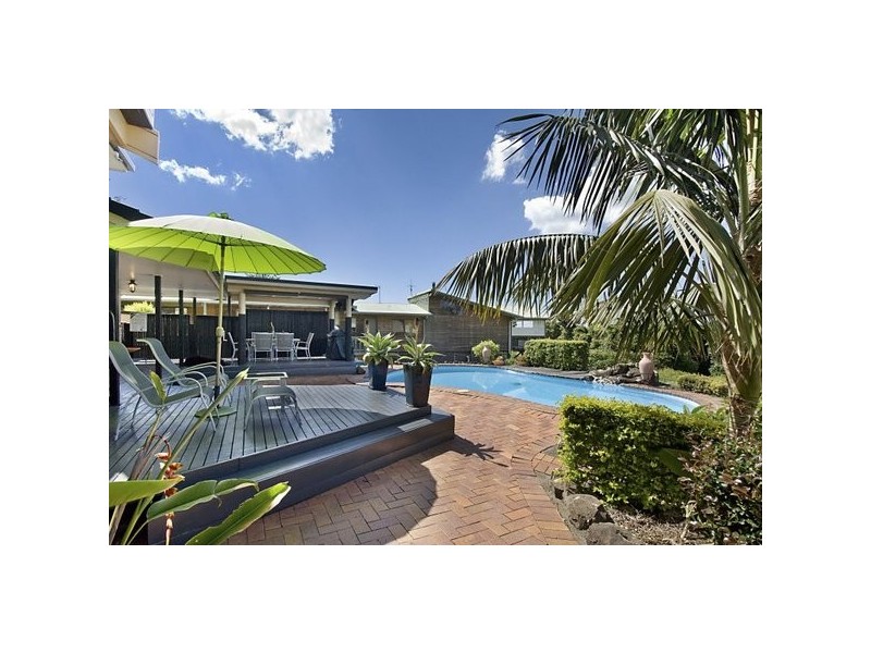 6 Castle Drive, Lennox Head NSW 2478