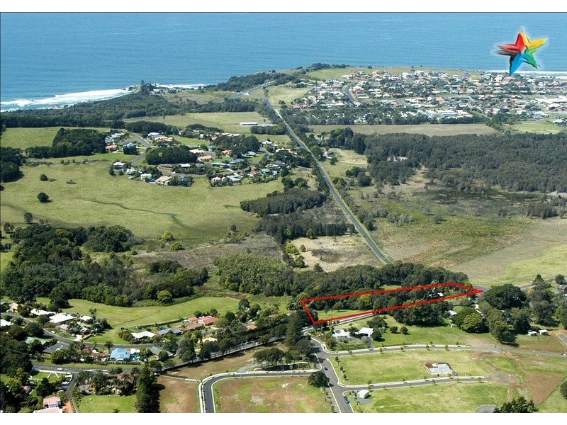 255 North Creek Road, Lennox Head NSW 2478