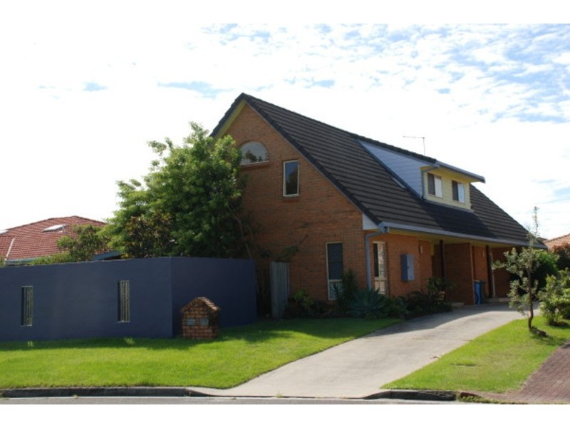 1/10 Patricia Parade, Lennox Head NSW 2478