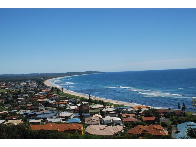 11 Henderson Place, Lennox Head NSW 2478