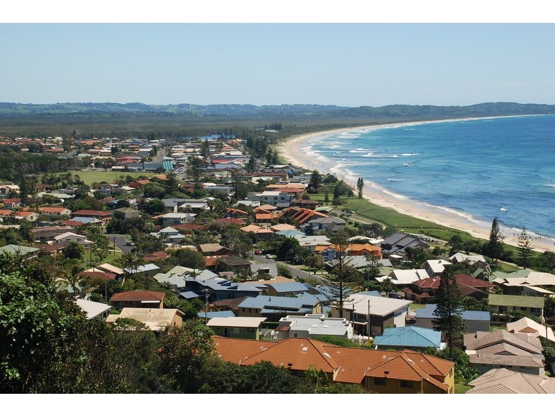 11 Henderson Place, Lennox Head NSW 2478