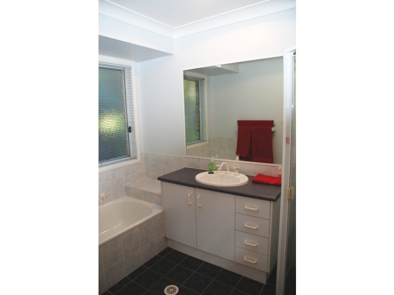 11 Bombora Place, Lennox Head NSW 2478