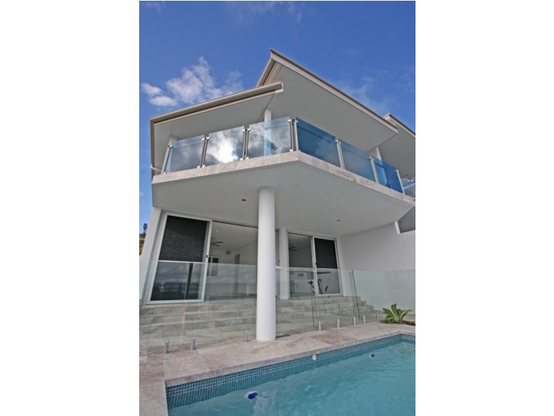 2/3 Pinnacle Row, Lennox Head NSW 2478