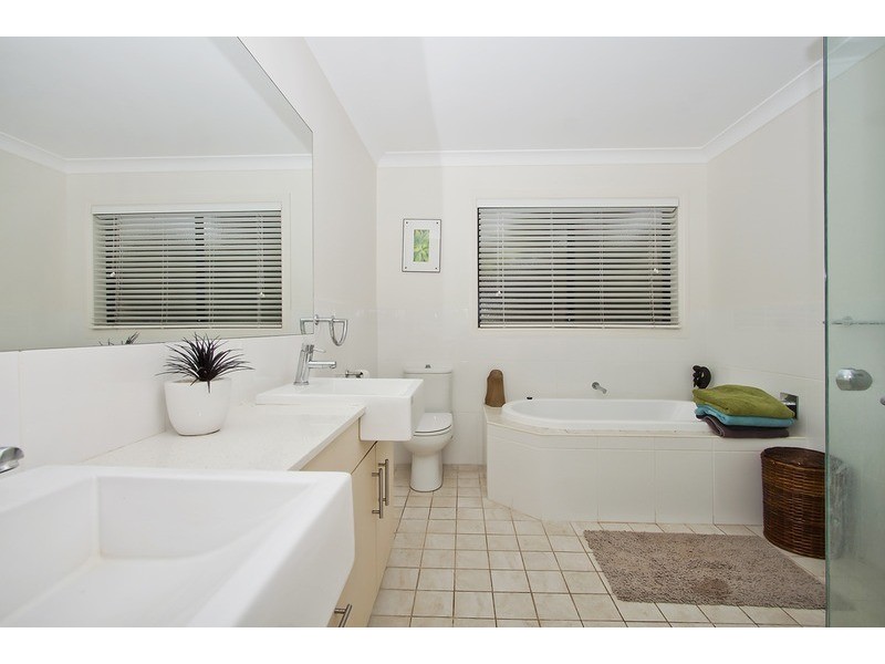 42 Waterford Parade, Skennars Head NSW 2478
