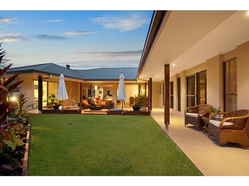 8 William Place, Lennox Head NSW 2478