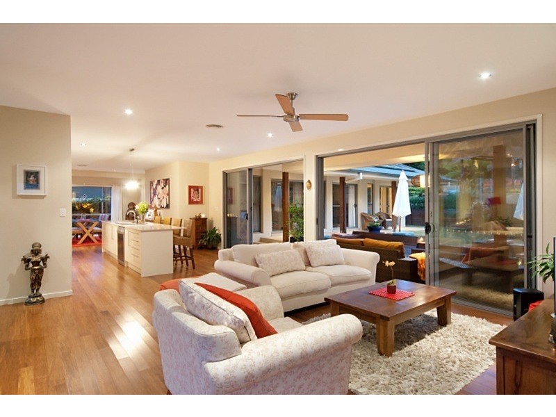 8 William Place, Lennox Head NSW 2478