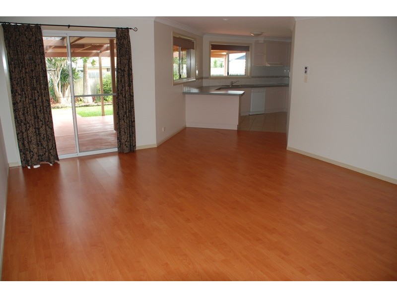 2/37 Headlands Drive, Skennars Head NSW 2478