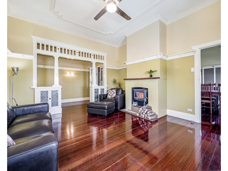 43 Avondale Avenue, East Lismore NSW 2480