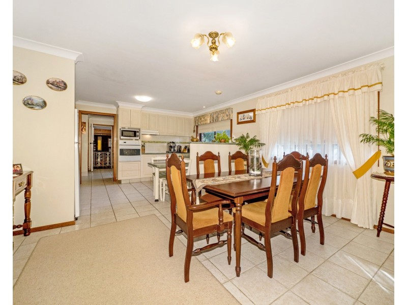 3 Craiglea Court, Modanville NSW 2480