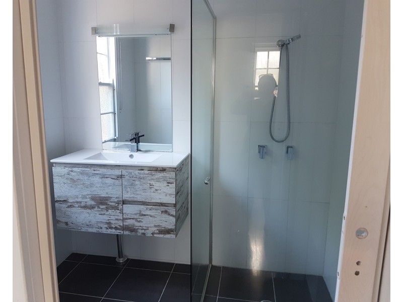 2 Eric Place, Lismore Heights NSW 2480