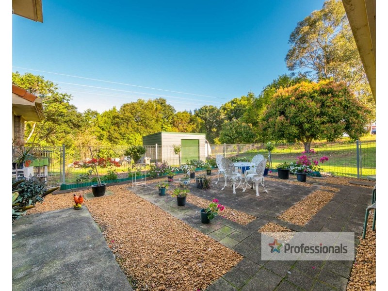 2 Dunromin Drive, Modanville NSW 2480