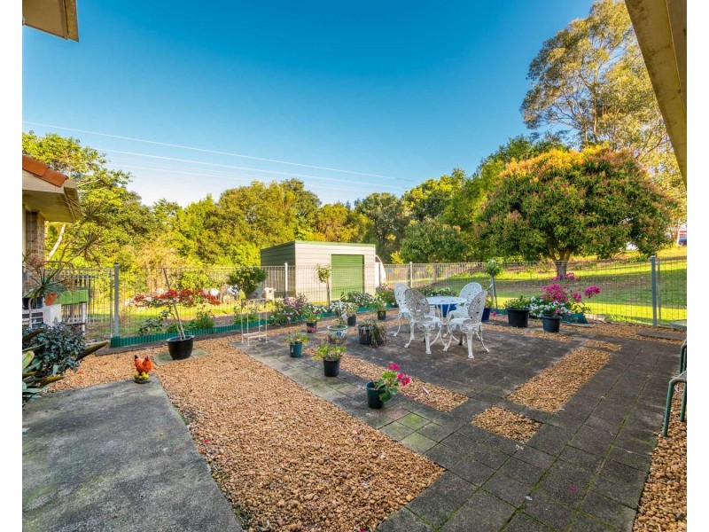 2 Dunromin Drive, Modanville NSW 2480
