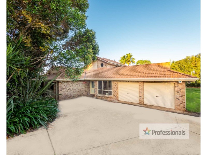 2 Dunromin Drive, Modanville NSW 2480