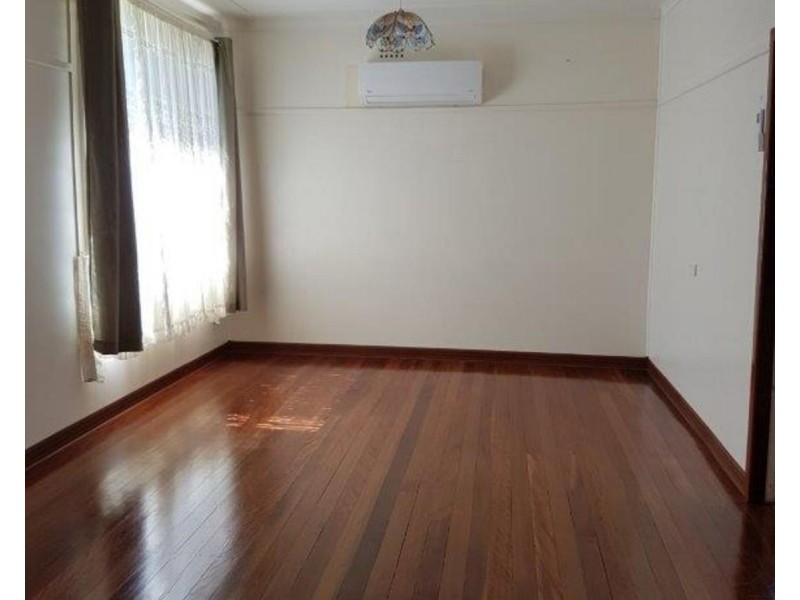 25 Oakeshott Street, Lismore Heights NSW 2480