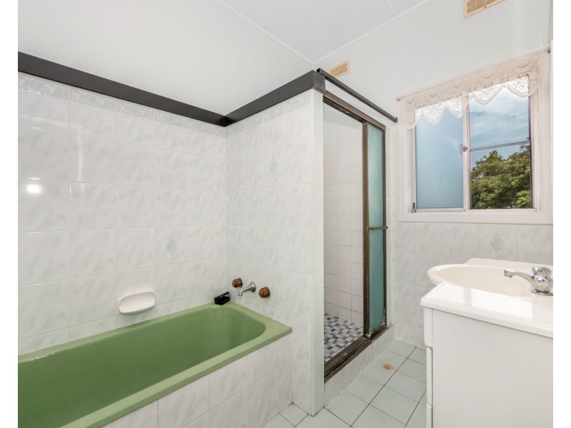 5 Somerville Avenue, East Lismore NSW 2480