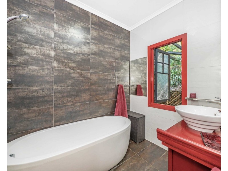 6 Noel Street, Lismore Heights NSW 2480