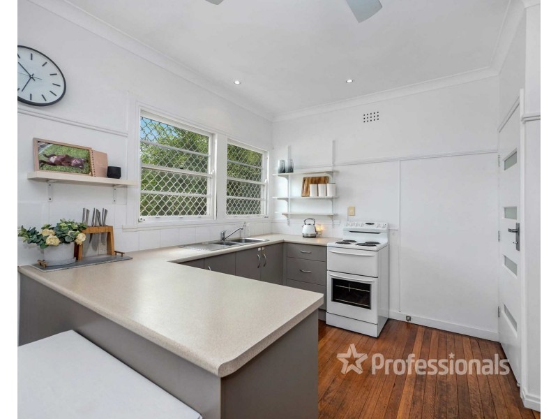 6 Cadboll Street, Lismore Heights NSW 2480
