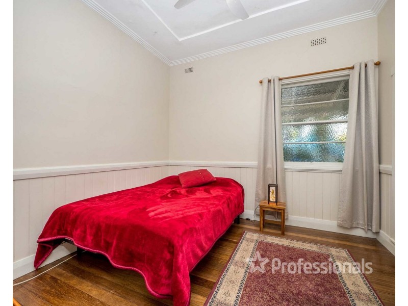 9 Keith Street, Girards Hill NSW 2480