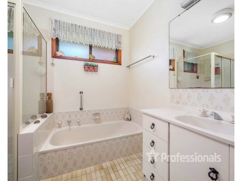 16 Pearce Avenue, Goonellabah NSW 2480