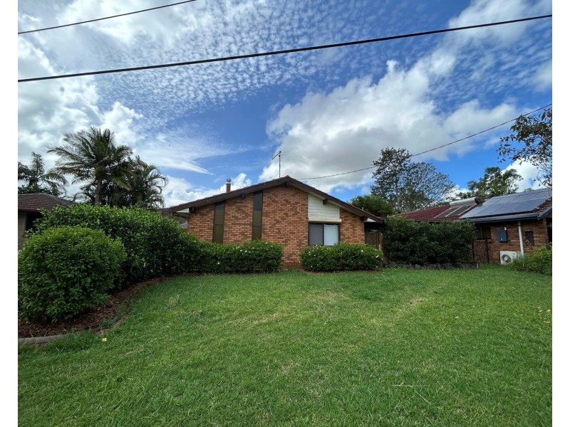 4 Gail Place, East Lismore NSW 2480