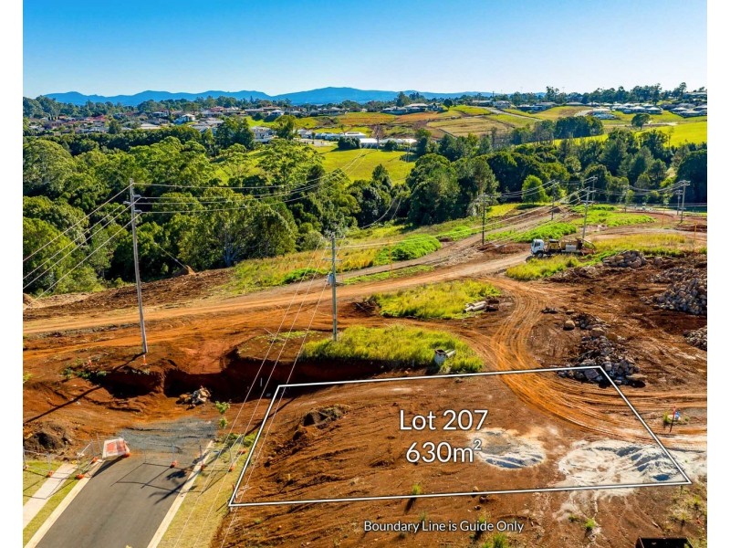 1 Hidden Valley Circuit, Chilcotts Grass NSW 2480