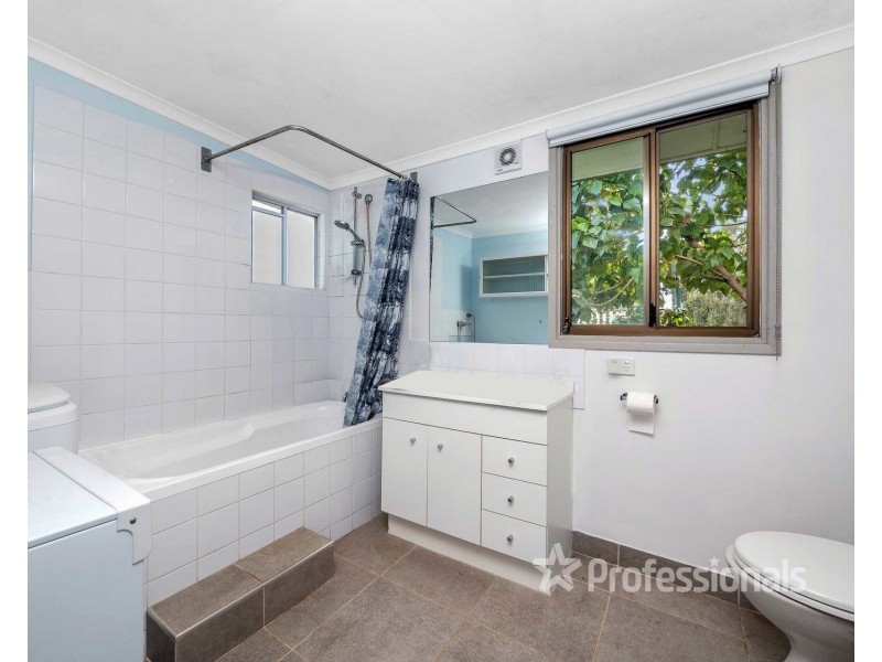 107 Military Road, East Lismore NSW 2480