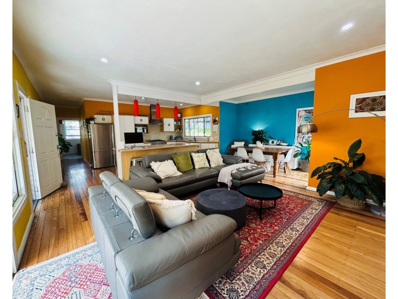 27 College Road, East Lismore NSW 2480