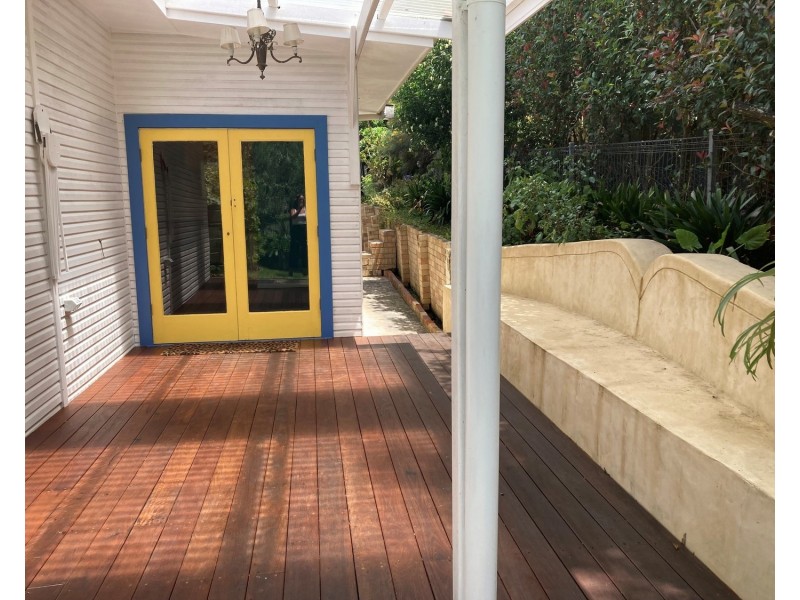 27 College Road, East Lismore NSW 2480