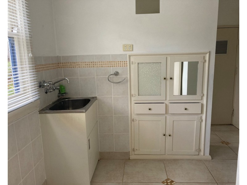 27 College Road, East Lismore NSW 2480