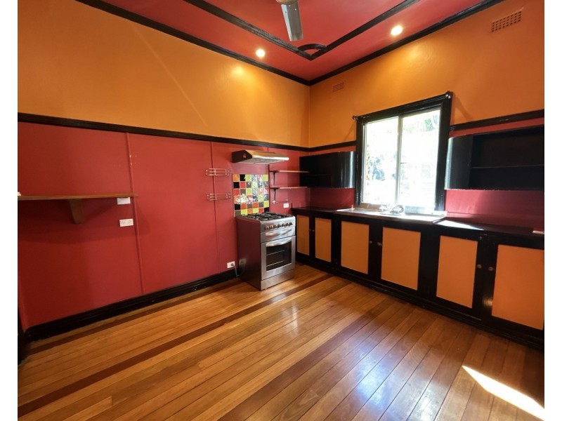 296 Keen Street, Girards Hill NSW 2480