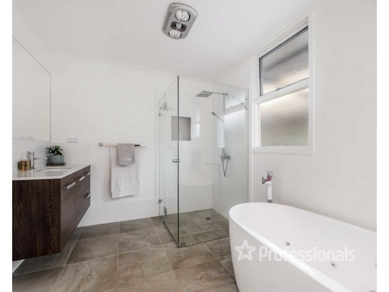 82 Cathcart Street, Girards Hill NSW 2480