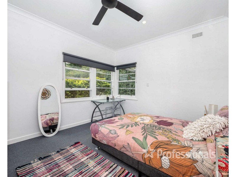 10 Elton Street, Girards Hill NSW 2480
